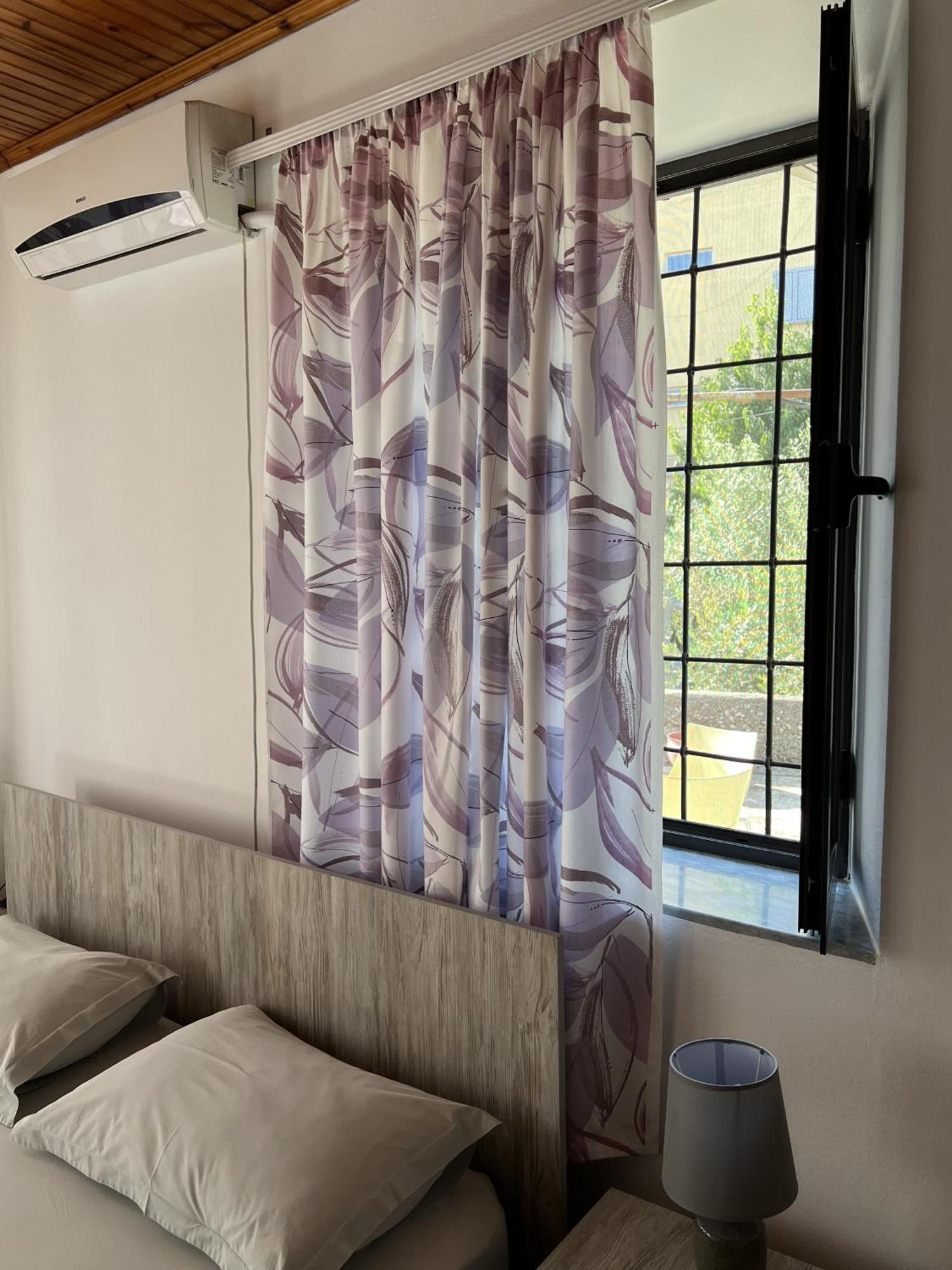 Onetwosleep Guesthouse Shkodër Buitenkant foto