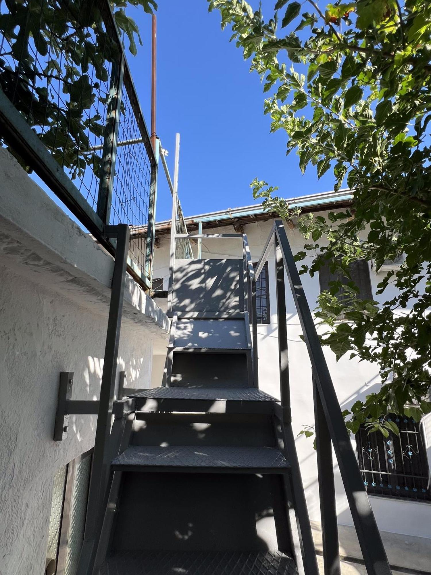 Onetwosleep Guesthouse Shkodër Buitenkant foto