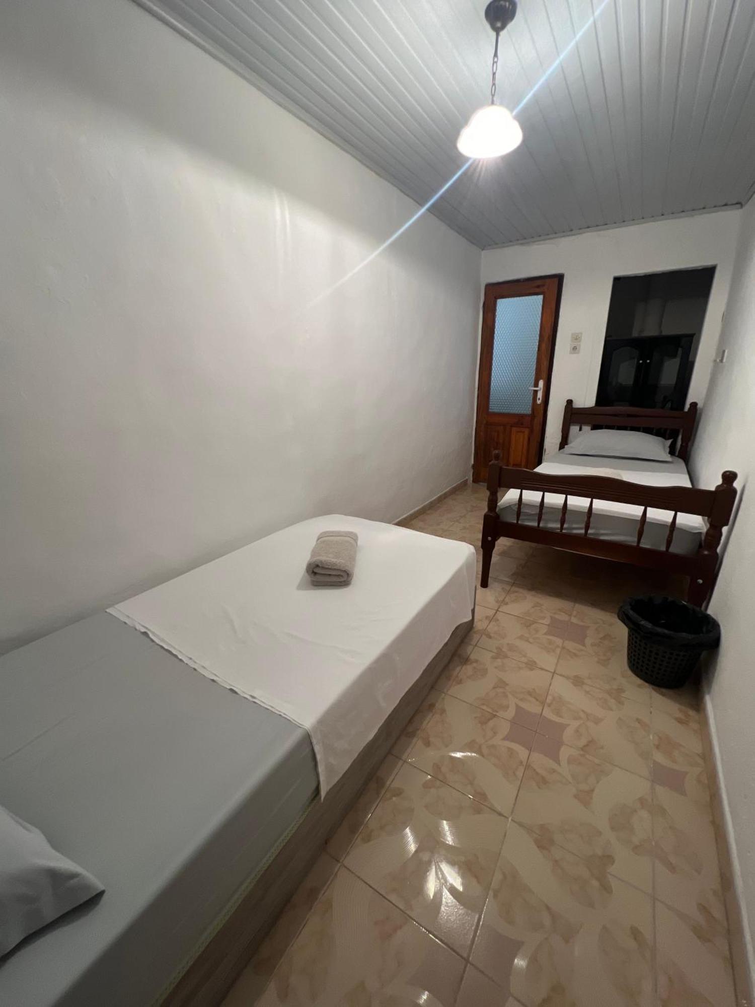 Onetwosleep Guesthouse Shkodër Buitenkant foto